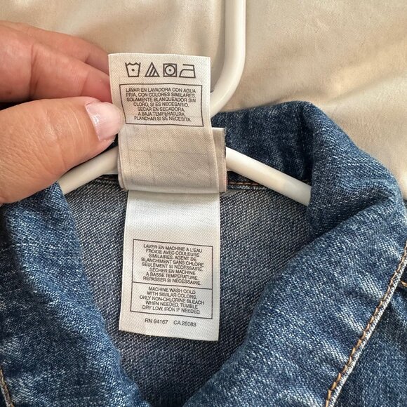 Disney Pixar Cars Lightning McQueen Denim Jacket Small - Picture 9 of 12